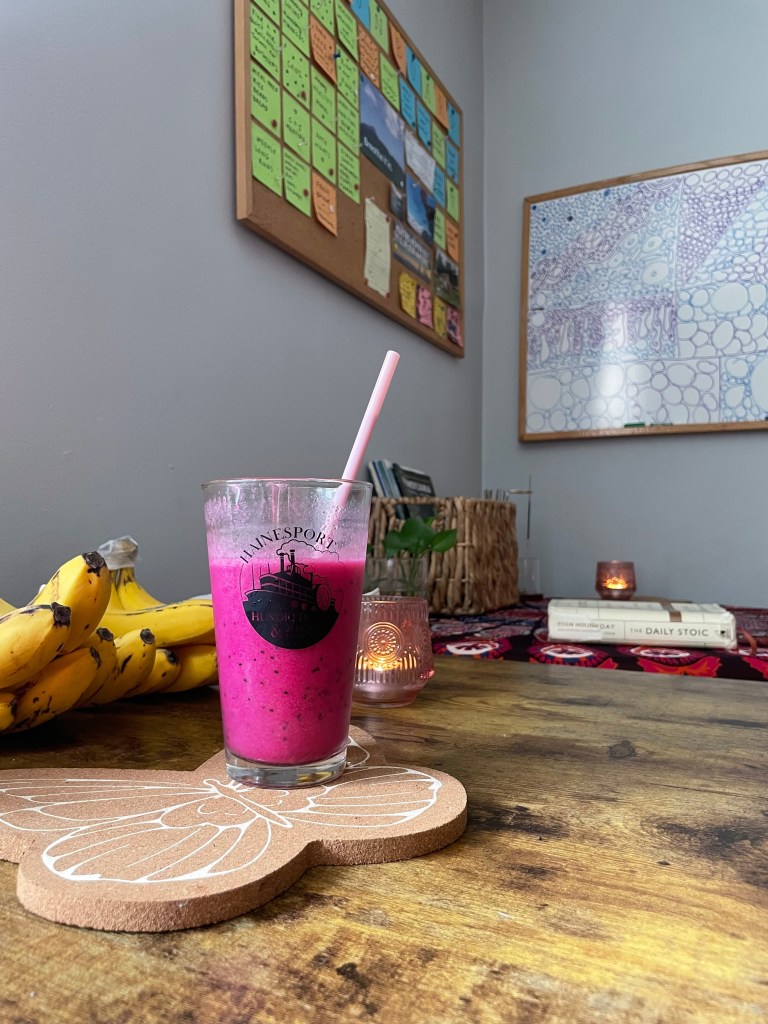 Dragon Fruit and Banana Smoothie | Core by Corie